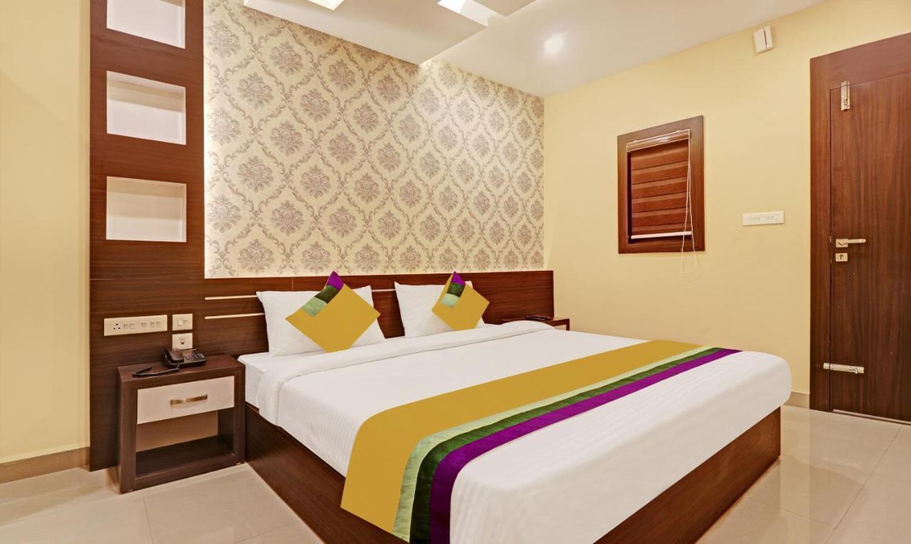 Itsy Hotels Sapphire Residency Manjeri ภายนอก รูปภาพ