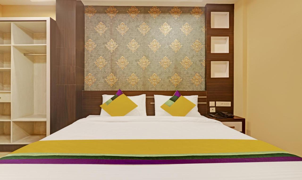 Itsy Hotels Sapphire Residency Manjeri ภายนอก รูปภาพ