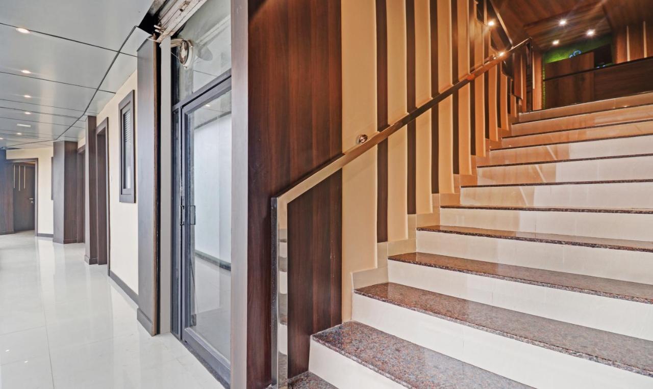 Itsy Hotels Sapphire Residency Manjeri ภายนอก รูปภาพ