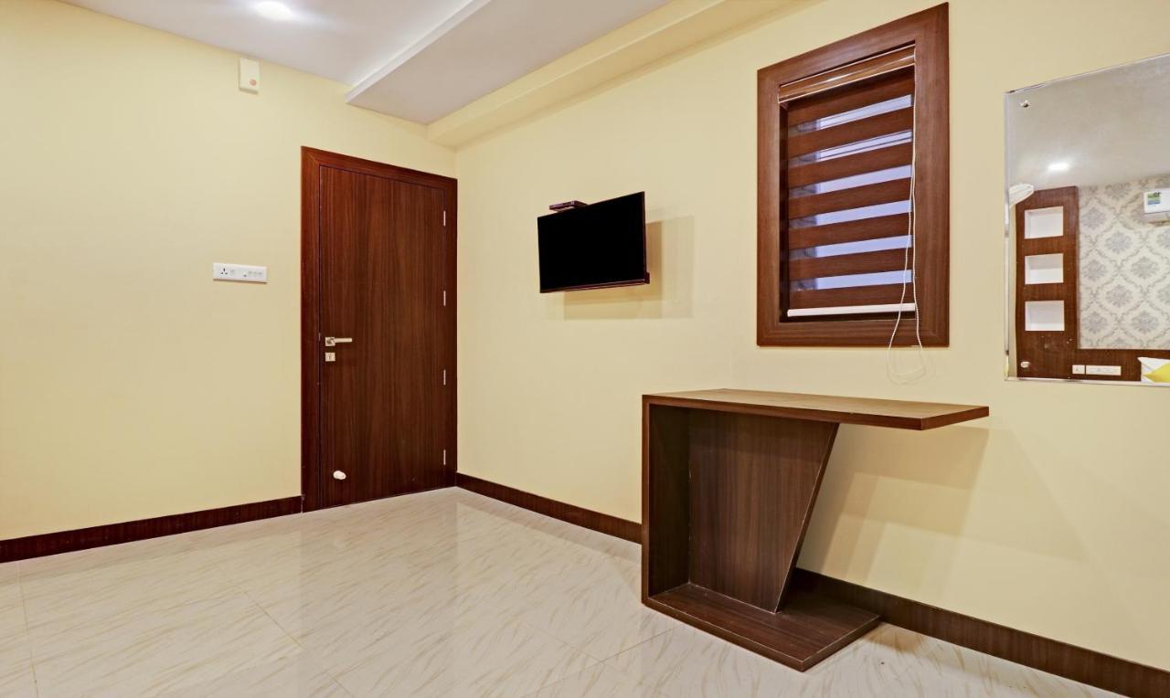 Itsy Hotels Sapphire Residency Manjeri ภายนอก รูปภาพ