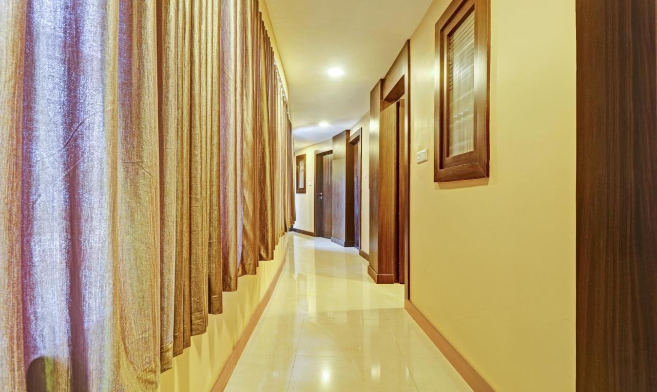 Itsy Hotels Sapphire Residency Manjeri ภายนอก รูปภาพ